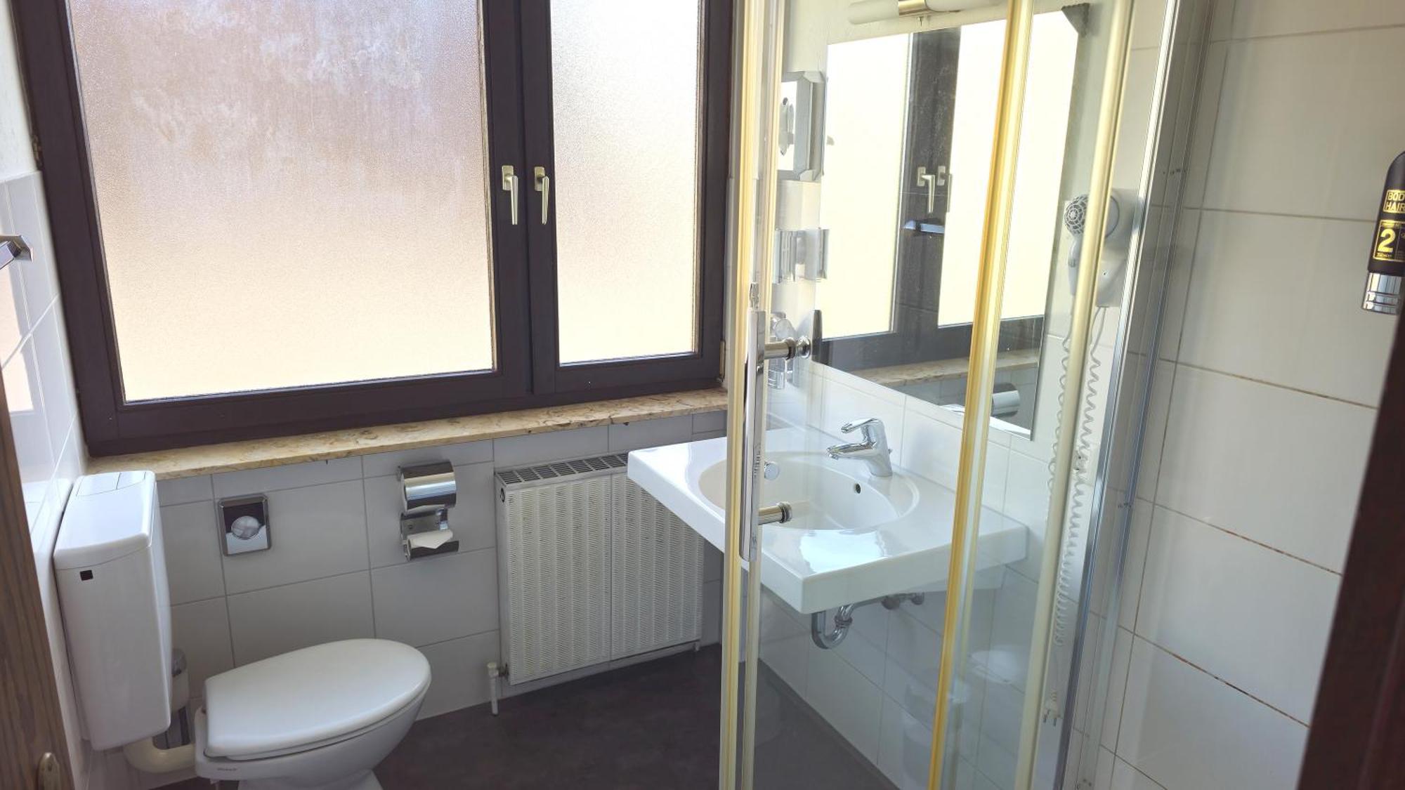 Hotel Avenue Altenfurt Nürnberg Kültér fotó