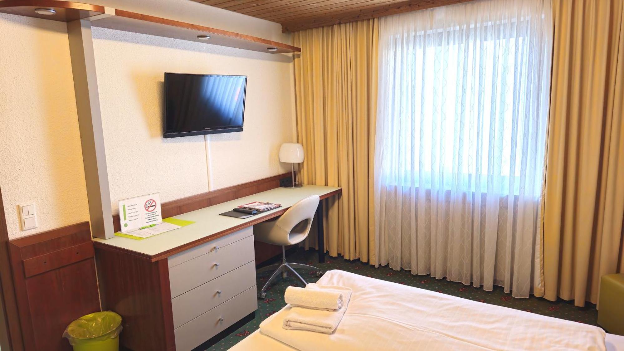 Hotel Avenue Altenfurt Nürnberg Kültér fotó
